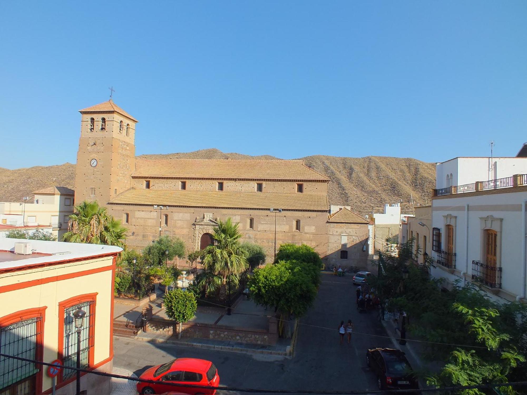 Hostal Avenida Tabernas Eksteriør billede