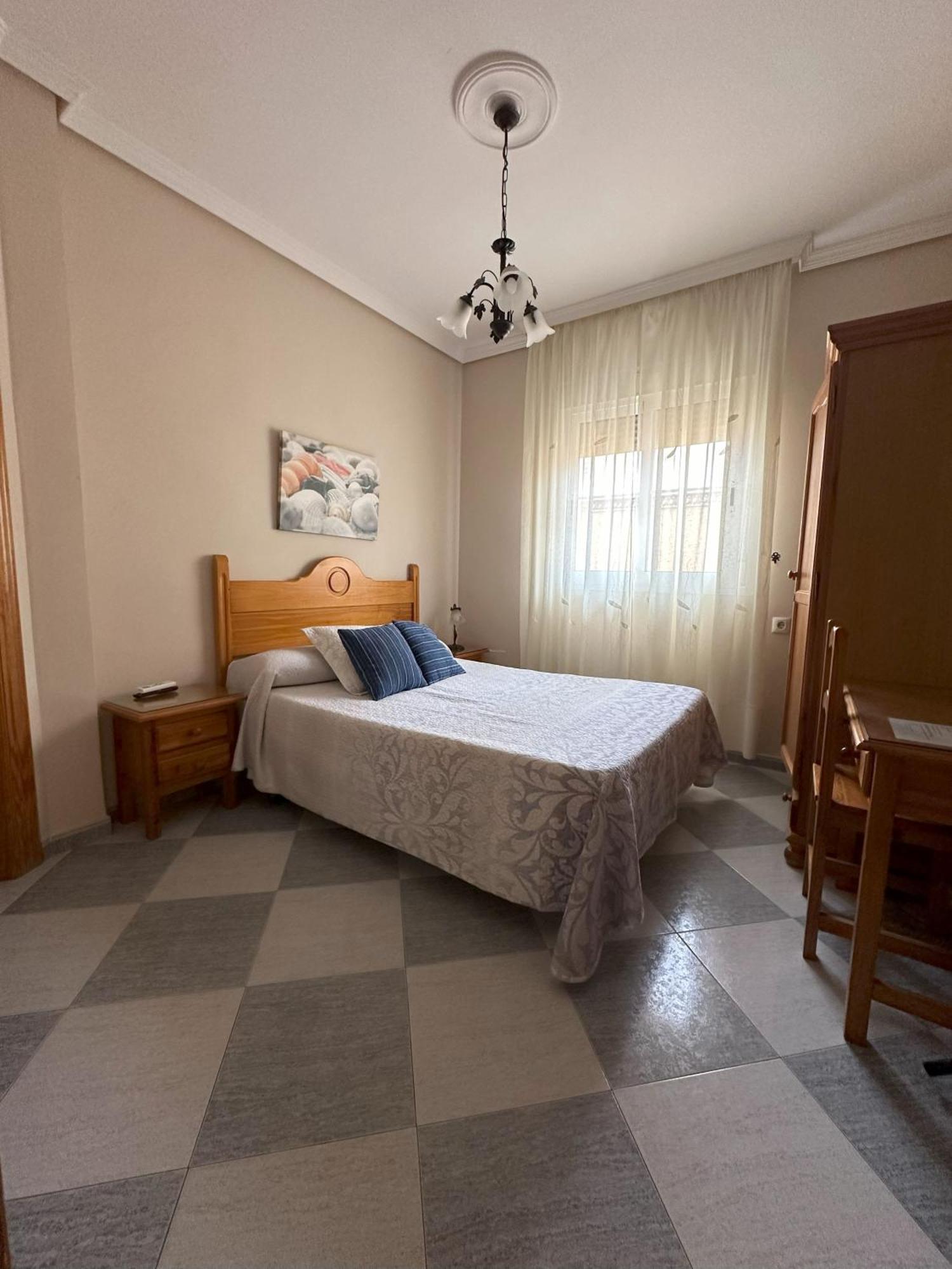 Hostal Avenida Tabernas Eksteriør billede