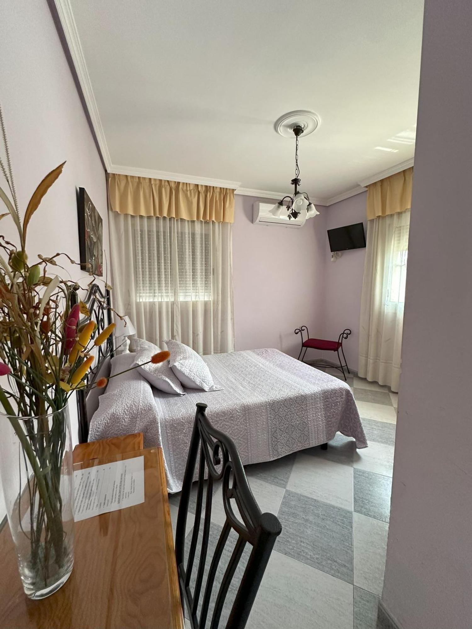 Hostal Avenida Tabernas Eksteriør billede