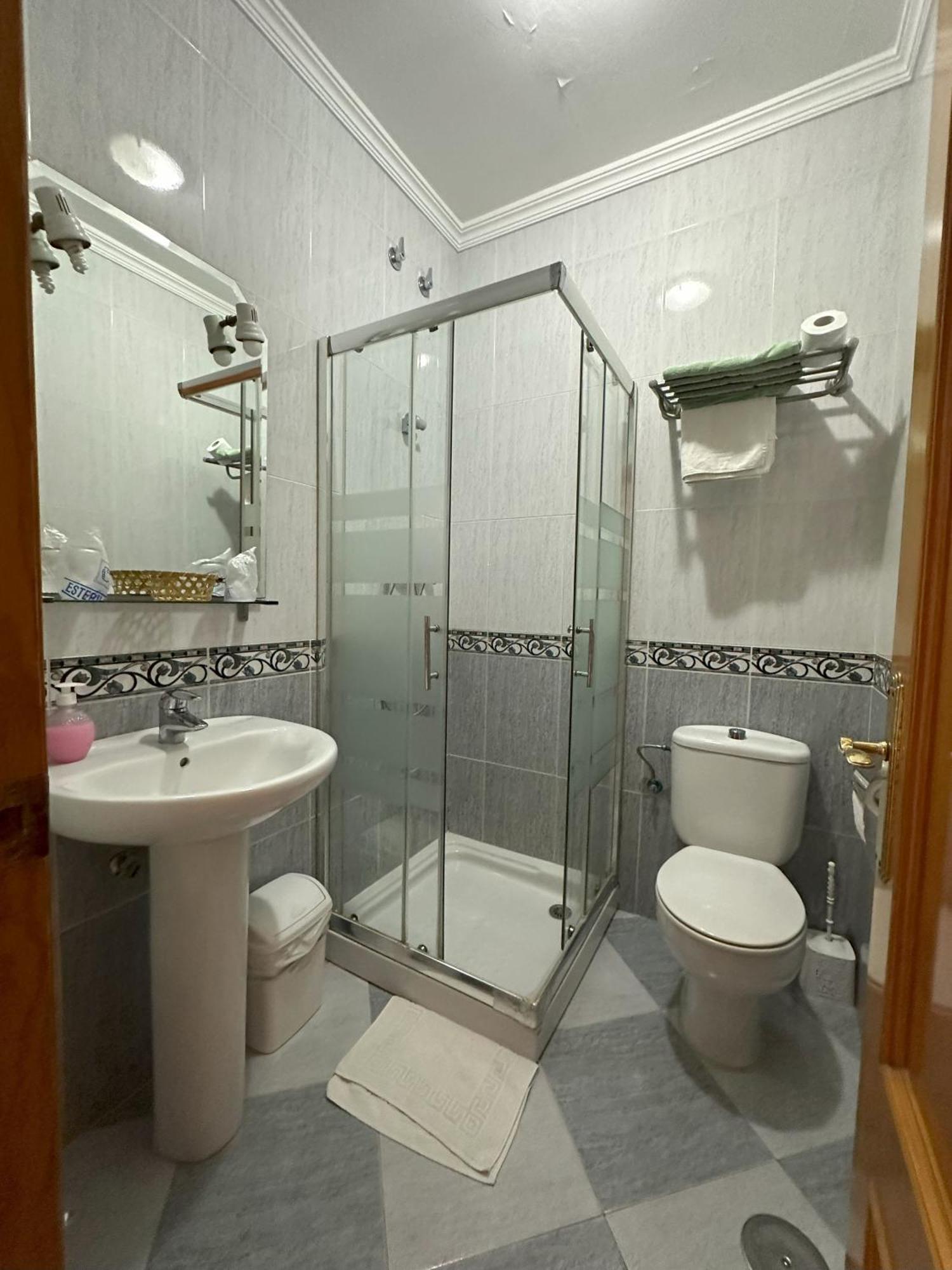 Hostal Avenida Tabernas Eksteriør billede