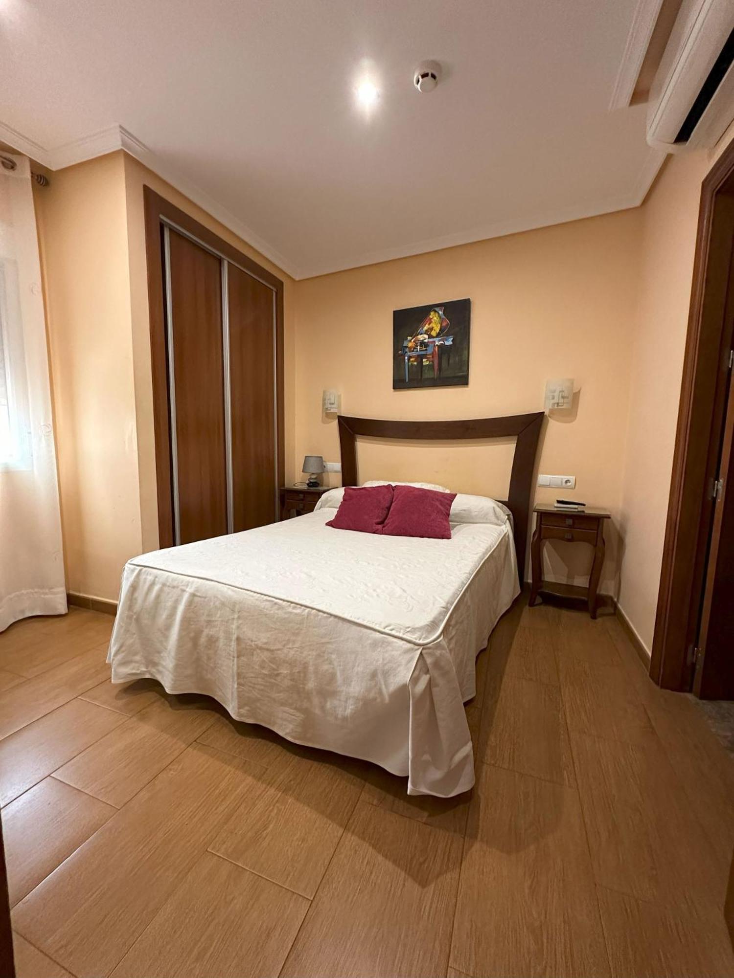 Hostal Avenida Tabernas Eksteriør billede